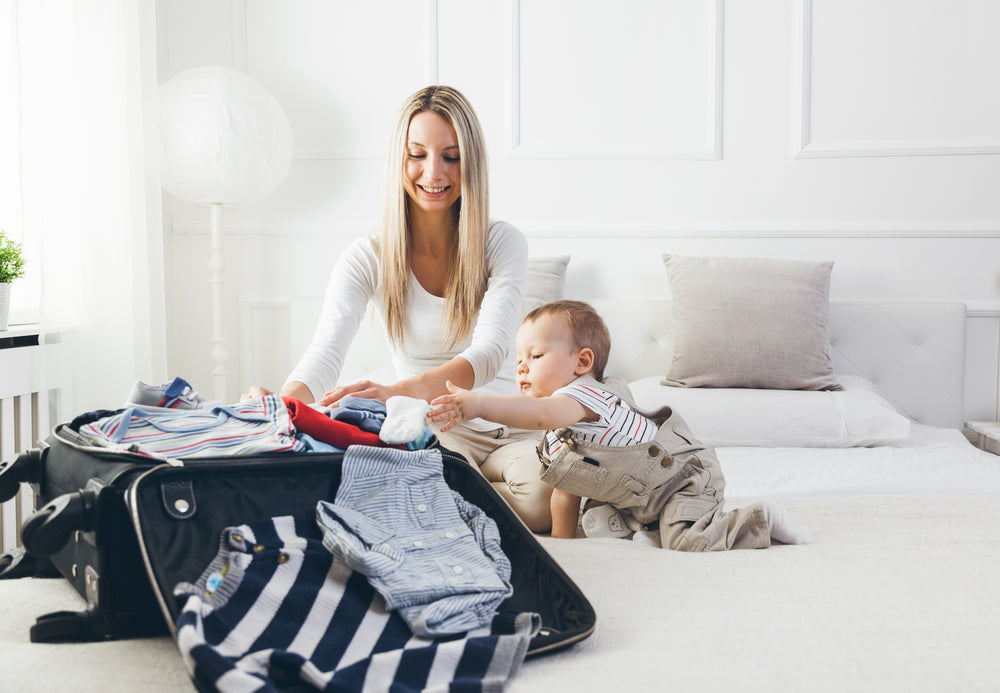 Traveling with a Baby this Holiday Season? You’ll Need These Tips