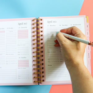 Motivational Mom Planner Jul 2021- Dec 2022