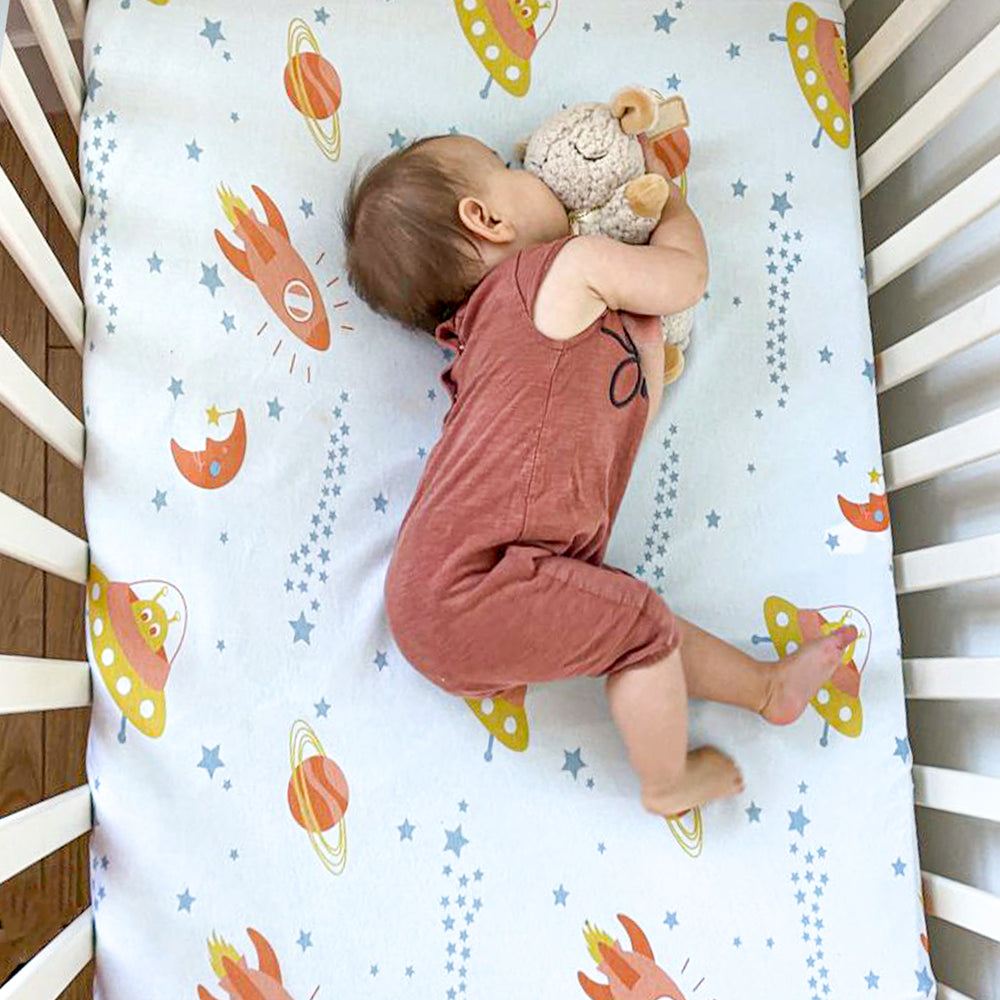Outer space - Organic Baby Crib Fitted Sheet (Colorful)