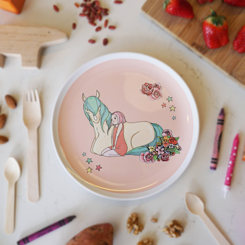 Hand Made Illustrated 4 Plates Set For Kids