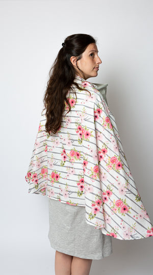 'Blooming gardens'-Milky Chic Floral Nursing Poncho